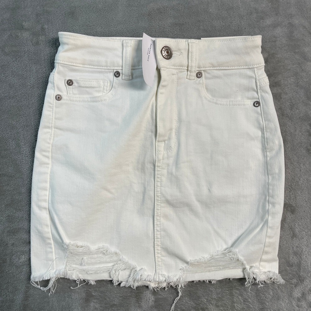NWT American Eagle White Distressed Hi-Rise Mini Skirt Stretch 00 Casual Denim